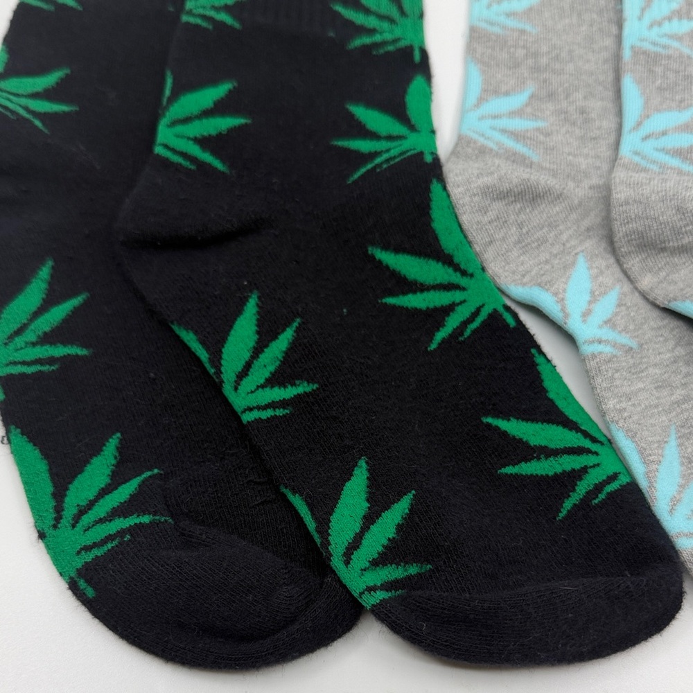 Leaf Pattern socks - Picture 5 of 5